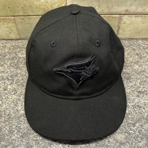 Toronto Bluejays New Era 59Fifty Fitted Black Hat MLB Cap, Size 7 1/2